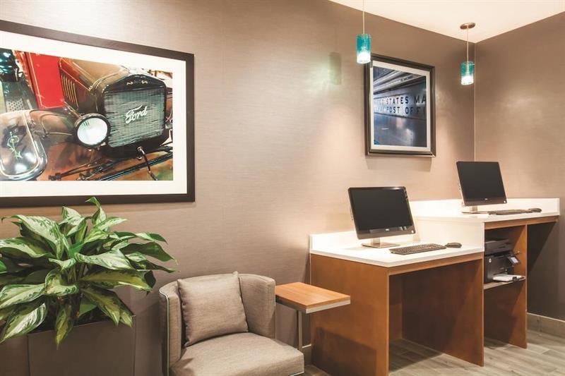 City Express By Marriott Duluth Exterior foto